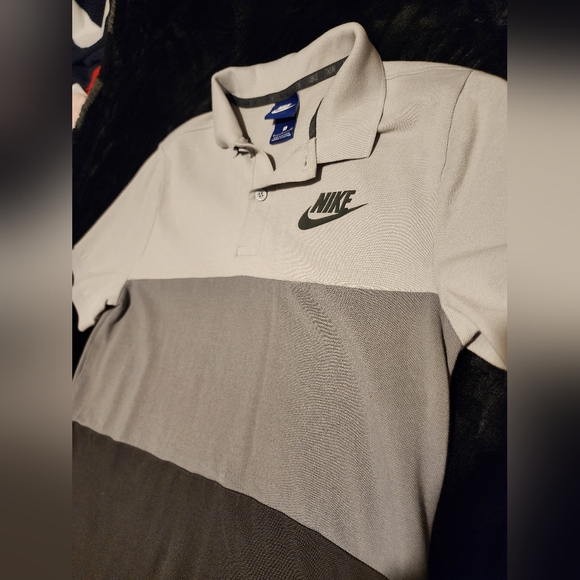 Nike polo - Picture 2 of 3